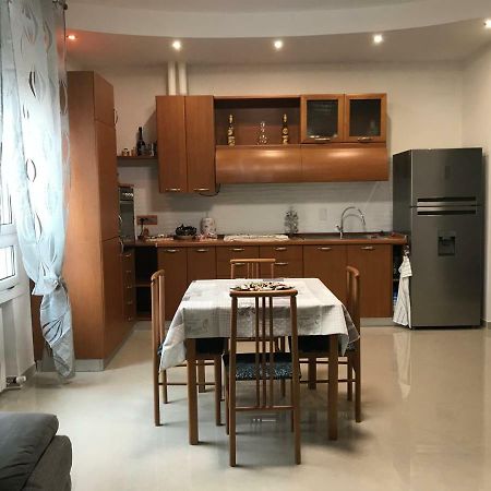 B&B Appartamento Anna Bologna Exteriör bild