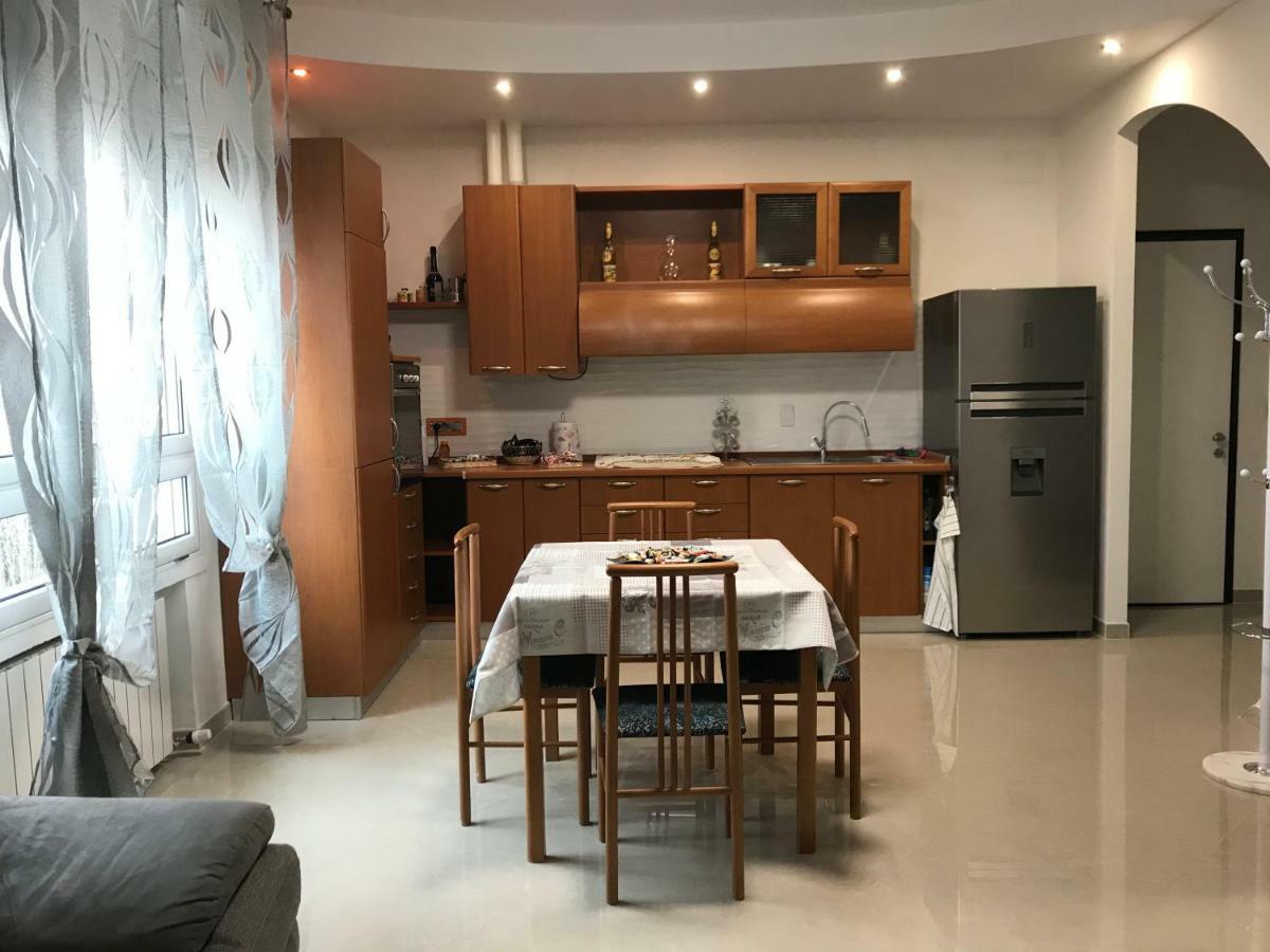 B&B Appartamento Anna Bologna Exteriör bild